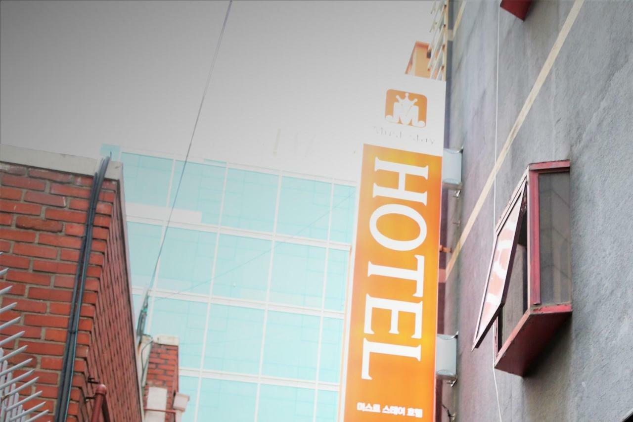 Hotel Must 2*