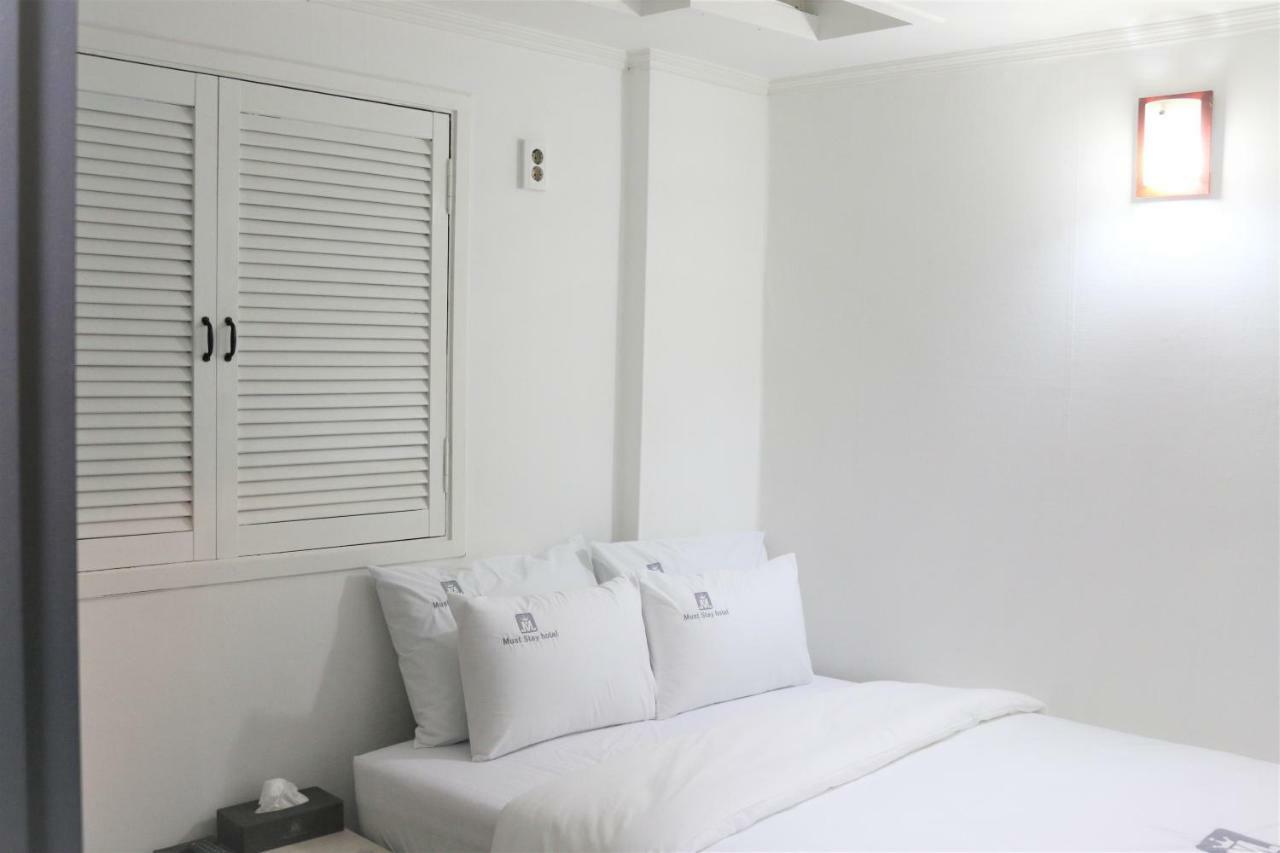 Must Hotel 2*